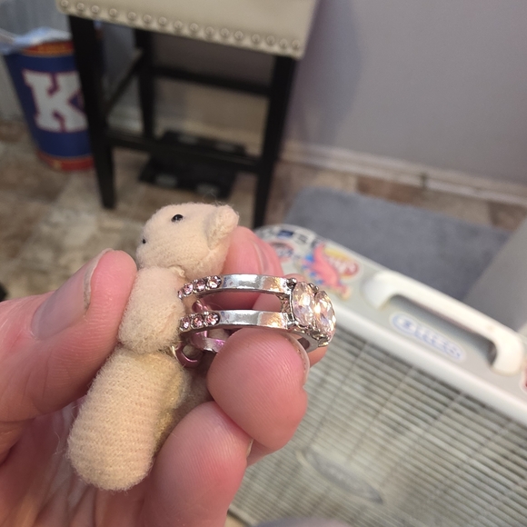 Plush Bear with Crystal Gem - Picture 9 of 16